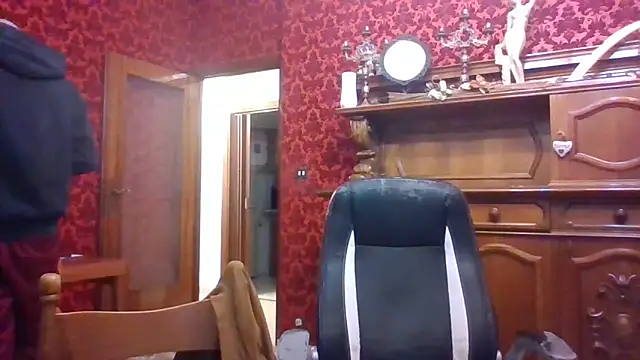 Snapshot of omihaze94 chatting on December 2025 08:46:01 PM omihaze94 online show from December 2025 08:46:01 PM