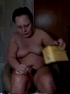 Snapshot of Tupo070481 chatting on November 2025 05:06:02 AM Tupo070481 online show from November 2025 05:06:02 AM