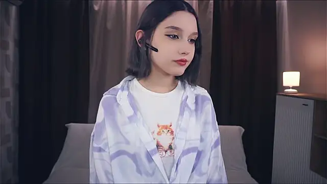 Snapshot of KelleLillie chatting on September 2025 05:24:01 PM KelleLillie online show from September 2025 05:24:01 PM