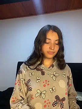 hotwife26 online show from November 2025 03:05:01 AM