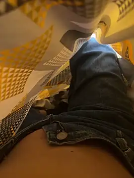 crazy111girl online show from November 2025 03:51:01 PM