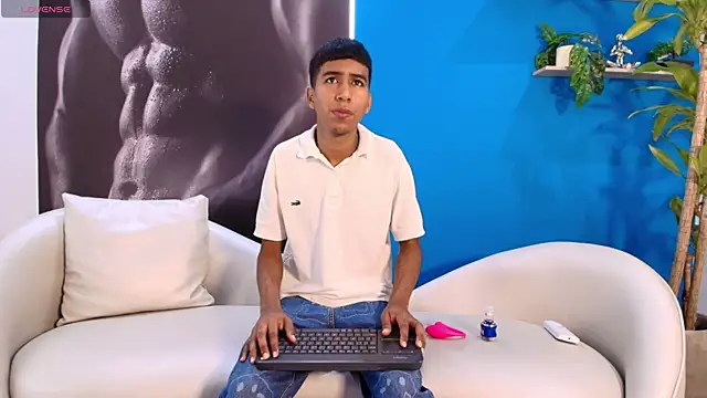 ender h0t online show from September 2025 01:43:02 PM