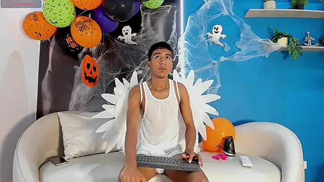 ender h0t online show from October 2025 02:07:01 PM