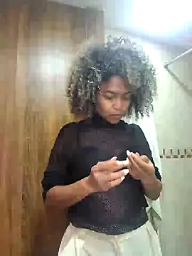 BiiancaEstradaa online show from September 2025 07:52:01 PM