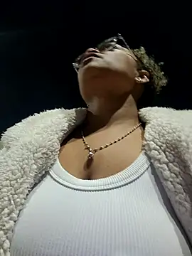 BiiancaEstradaa online show from October 2025 11:25:02 PM