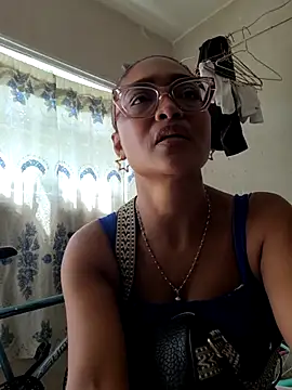 BiiancaEstradaa online show from June 2026 03:25:01 PM