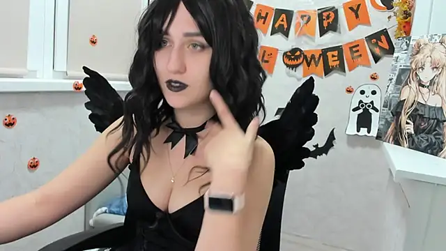 sofamuffin online show from October 2025 10:23:02 PM