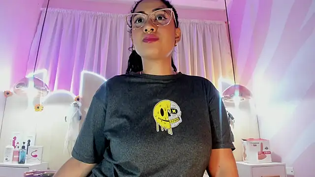 Lushi Love online show from October 2025 07:14:01 PM