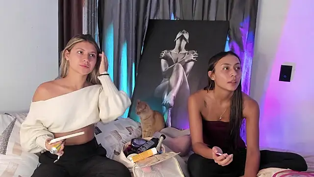 Snapshot of spicy_angels_ chatting on March 2026 10:37:02 PM spicy angels online show from March 2026 10:37:02 PM