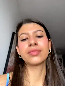 Lenapink19 online show from October 2025 03:34:01 PM