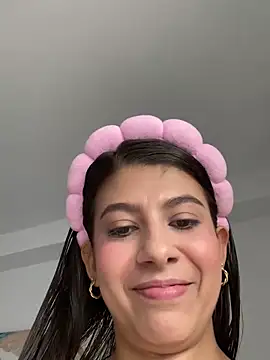 Lenapink19 online show from October 2025 08:58:01 PM