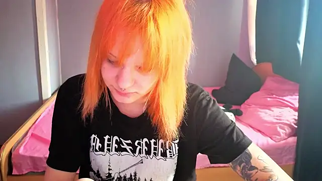 Elieiza xo online show from May 2026 09:25:01 AM
