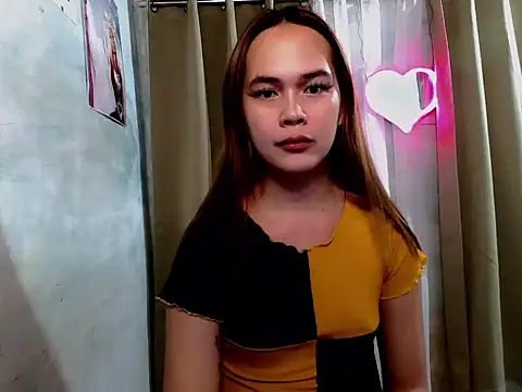 Snapshot of sweetsassyxx chatting on September 2025 05:46:01 PM sweetsassyxx online show from September 2025 05:46:01 PM