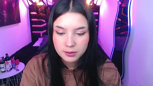 Natalie loffreda online show from May 2026 08:03:02 PM