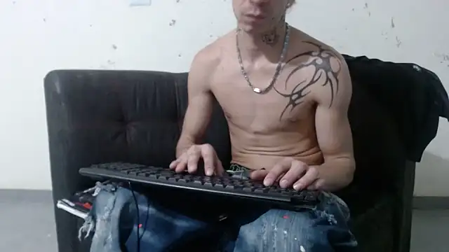 Dan jonson15 online show from February 2026 11:52:02 PM