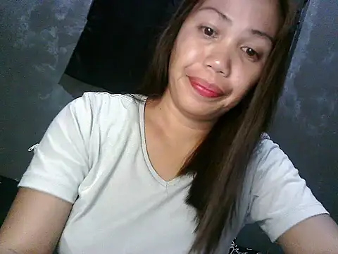 sweet bunnie online show from February 2026 06:26:02 PM