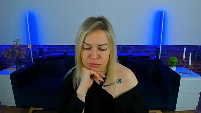 Snapshot of Anna_Snows chatting on October 2025 06:58:02 PM Anna Snows online show from October 2025 06:58:02 PM