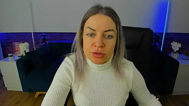 Anna Snows online show from March 2026 06:39:01 AM