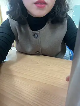 Snapshot of -NhaKy22 chatting on February 2026 08:12:01 AM -NhaKy22 online show from February 2026 08:12:01 AM