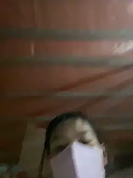 Snapshot of PhanHaa chatting on October 2025 01:23:02 PM PhanHaa online show from October 2025 01:23:02 PM