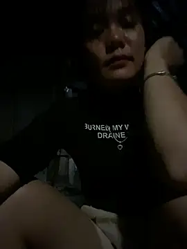 Snapshot of PhanHaa chatting on February 2026 12:14:01 PM PhanHaa online show from February 2026 12:14:01 PM