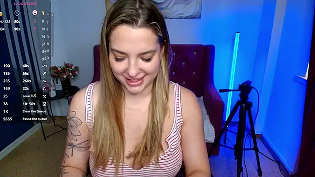 Emma  Ross online show from June 2026 02:24:02 AM
