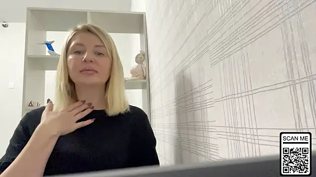 Blondie xoxoxo online show from October 2025 06:49:01 AM