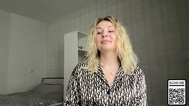 Blondie xoxoxo online show from March 2026 08:41:02 AM