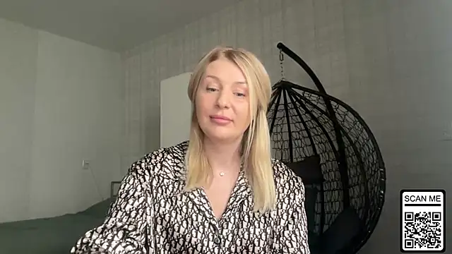Blondie xoxoxo online show from April 2026 11:20:01 AM