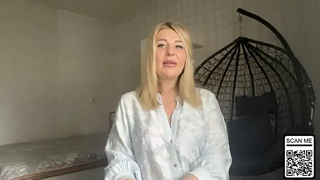 Blondie xoxoxo online show from June 2026 07:32:02 AM