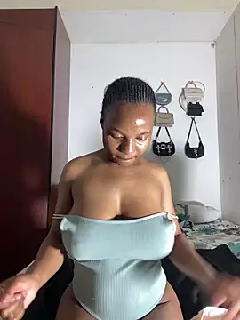 Snapshot of mamikixx chatting on November 2025 10:19:02 PM mamikixx online show from November 2025 10:19:02 PM