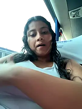 Snapshot of Lucy0212 chatting on October 2025 01:51:01 PM Lucy0212 online show from October 2025 01:51:01 PM