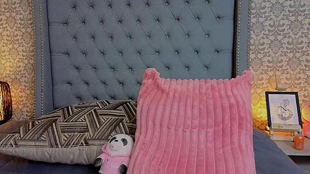 Abby roussee online show from February 2026 12:09:01 AM