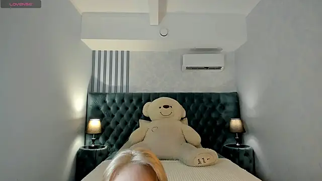 Snapshot of Grace_blush chatting on January 2026 08:36:01 PM Grace blush online show from January 2026 08:36:01 PM