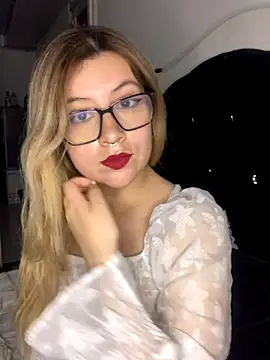 Blair Bunnyy online show from October 2025 07:21:02 AM