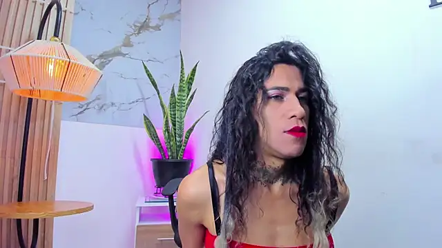 Snapshot of Oriana-Luxty chatting on October 2025 09:48:01 PM Oriana-Luxty online show from October 2025 09:48:01 PM