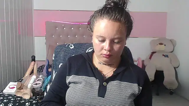 patty squirt  online show from February 2025 02:50:02 AM