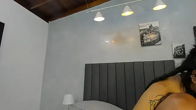 violet and myers online show from September 2025 11:42:02 PM