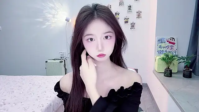 Snapshot of suger-TT chatting on November 2025 11:32:02 AM suger-TT online show from November 2025 11:32:02 AM