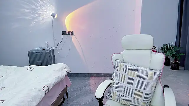 Snapshot of suger-TT chatting on December 2025 07:53:02 PM suger-TT online show from December 2025 07:53:02 PM