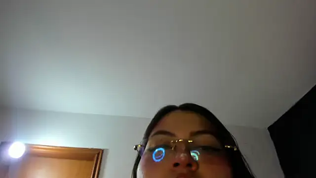 Tessa Sinclaire online show from June 2026 08:24:02 PM