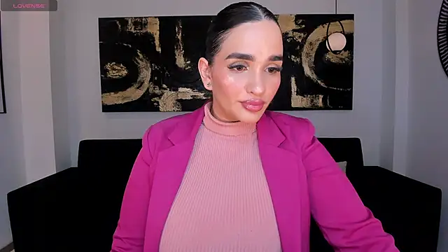 Snapshot of NovaSpencer chatting on October 2025 07:44:01 PM NovaSpencer online show from October 2025 07:44:01 PM