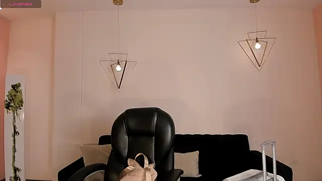 NataliaGaret online show from May 2026 09:47:01 AM