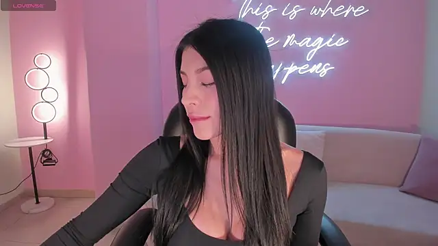 MaddisonTaylor1 online show from May 2026 05:19:01 PM