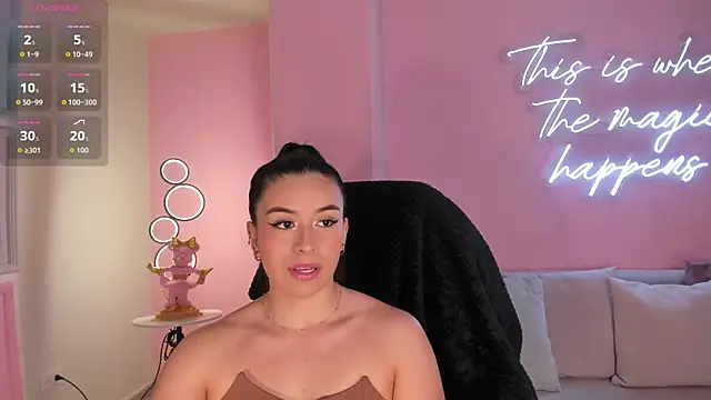 MilaColeman online show from November 2025 02:12:01 AM