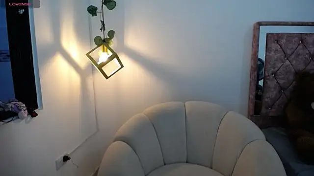 Snapshot of amaranta_rouse chatting on September 2025 10:38:02 AM amaranta rouse online show from September 2025 10:38:02 AM