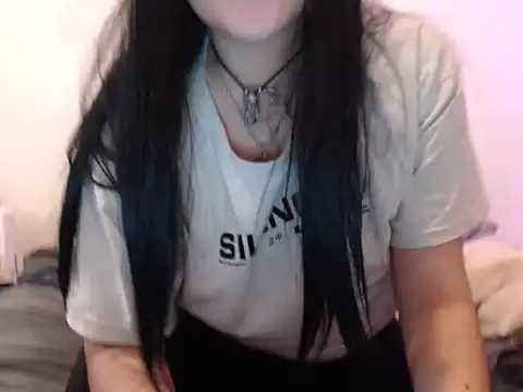 Snapshot of bluegoddessstoned chatting on September 2025 04:34:02 AM bluegoddessstoned online show from September 2025 04:34:02 AM