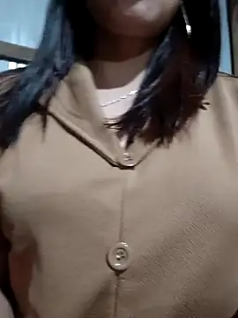 Snapshot of Nana-bar chatting on October 2025 01:52:02 PM Nana-bar online show from October 2025 01:52:02 PM