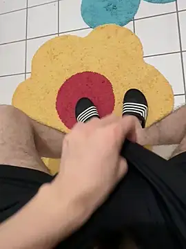 Dicksxd online show from October 2025 09:57:02 PM