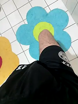 Dicksxd online show from October 2025 09:17:04 AM